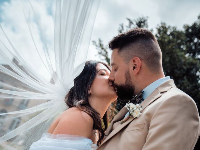 Le mariage de Théo et Angélina à Aillas, Gironde 12