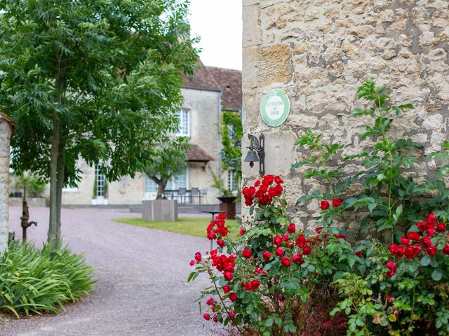 Le mariage de xavier et Tiphanie à Saint-Pierre-du-Bû, Calvados 2