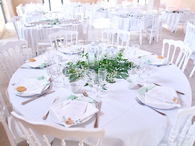 Le mariage de Antoine et Noémie à Merry-sur-Yonne, Yonne 39