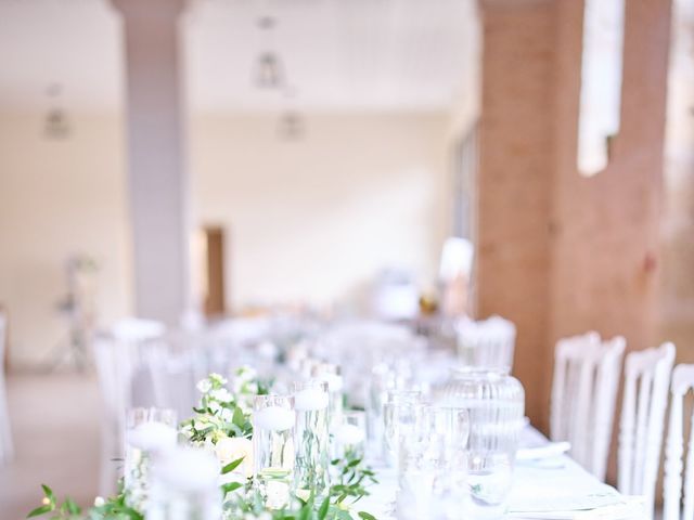Le mariage de Antoine et Noémie à Merry-sur-Yonne, Yonne 42