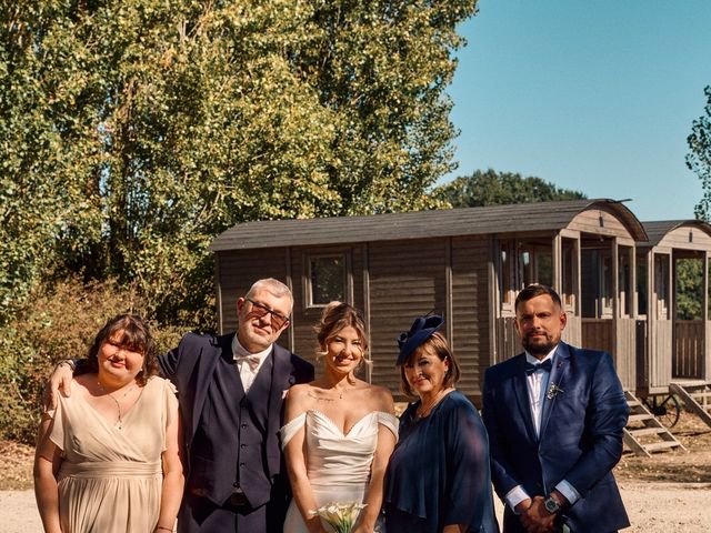 Le mariage de Alexandre et Alicia à Angervilliers, Essonne 31