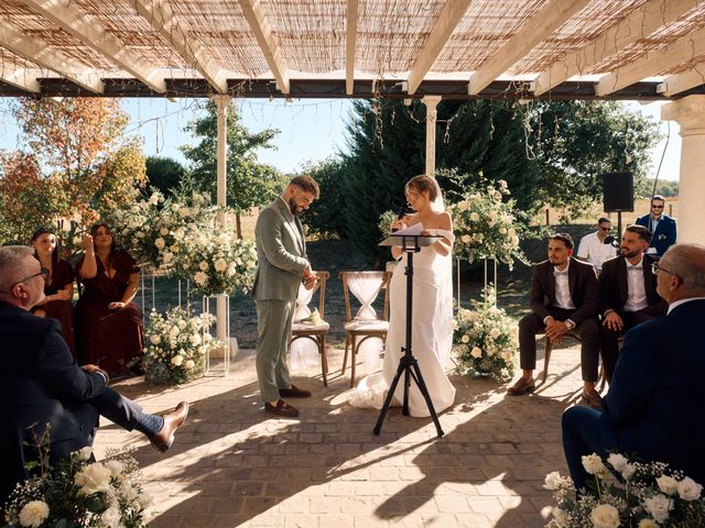 Le mariage de Alexandre et Alicia à Angervilliers, Essonne 74