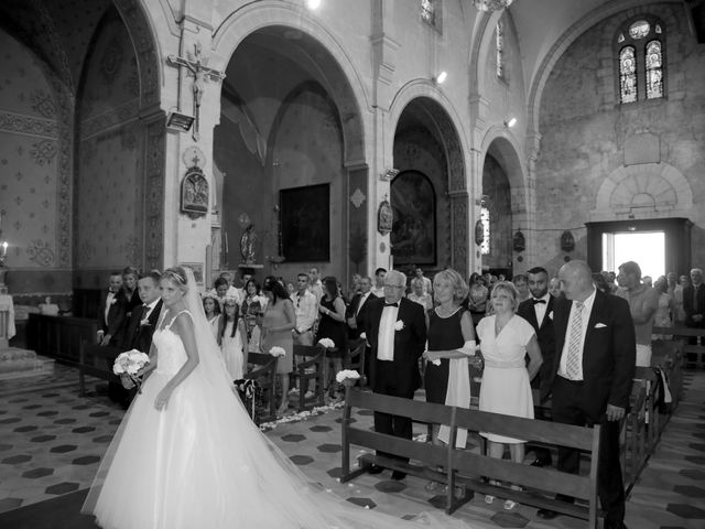 Le mariage de Charles et Camille à Uchaux, Vaucluse 43