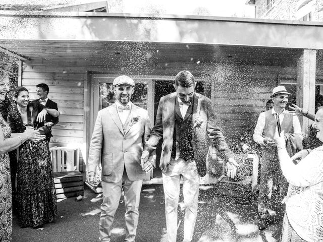 Le mariage de Pascal et Damien à Saint-Clément-sur-Valsonne, Rhône 9