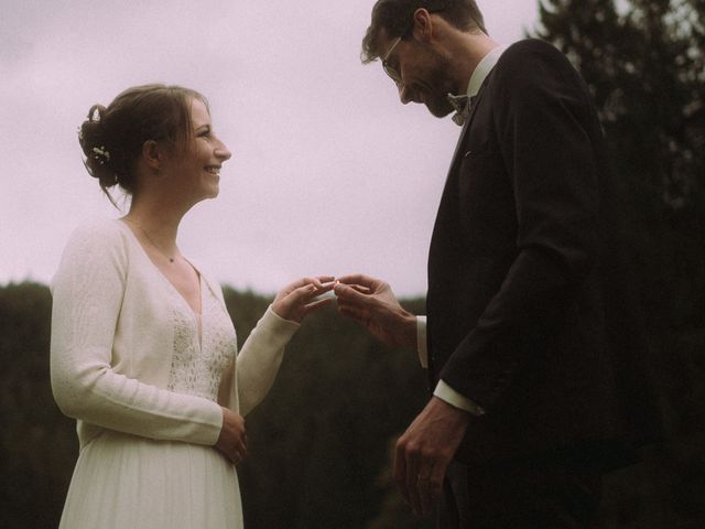 Le mariage de Julien et Sarah à Gérardmer, Vosges 9