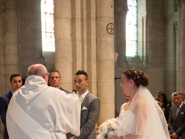 Le mariage de David et Elodie à Châteauroux, Indre 57