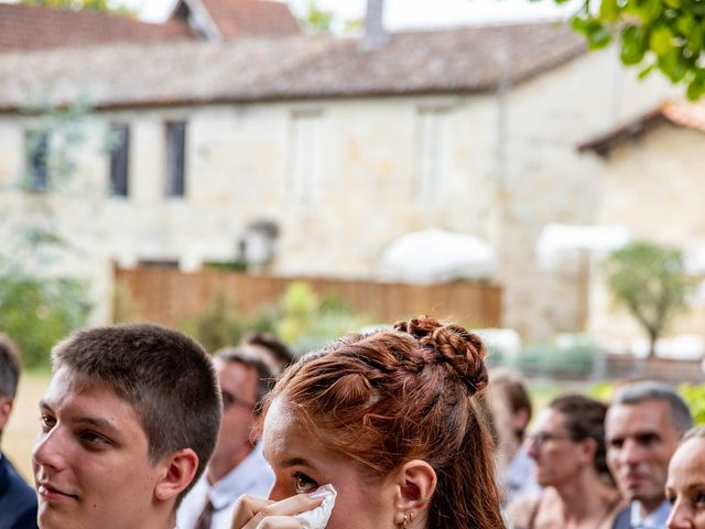 Le mariage de David et Coraline à Abzac, Gironde 15