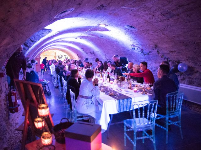 Le mariage de Josh et Laure à Marcilly-d&apos;Azergues, Rhône 40