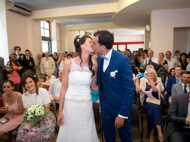 Le mariage de Jérémie et Lucie à Sévérac-le-Château, Aveyron 42