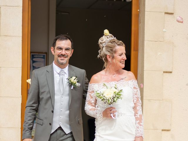 Le mariage de David et Hélène à Pont-de-l&apos;Isère, Drôme 58