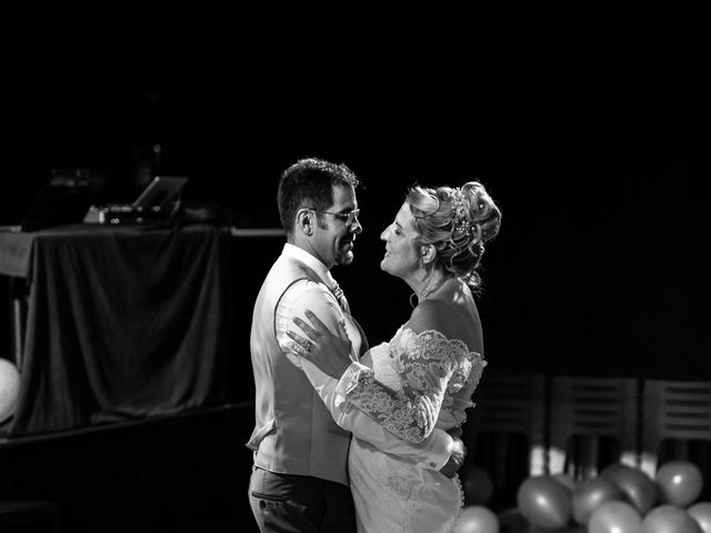 Le mariage de David et Hélène à Pont-de-l&apos;Isère, Drôme 62