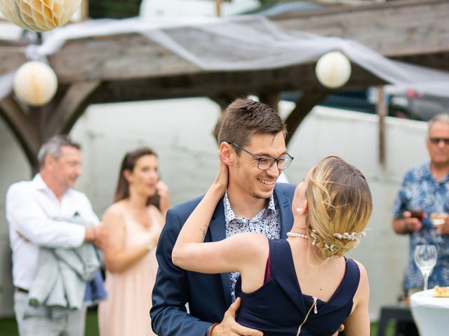 Le mariage de David et Hélène à Pont-de-l&apos;Isère, Drôme 66