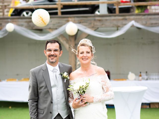 Le mariage de David et Hélène à Pont-de-l&apos;Isère, Drôme 79