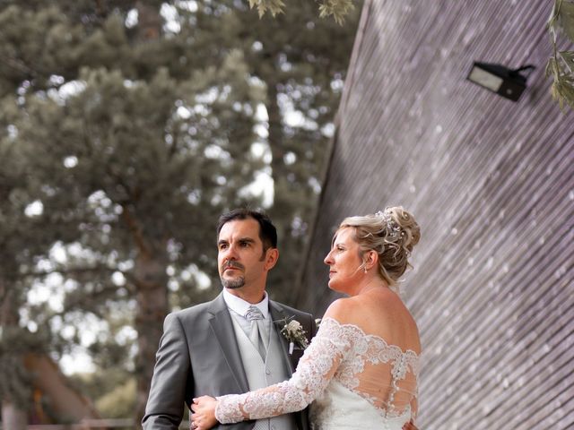 Le mariage de David et Hélène à Pont-de-l&apos;Isère, Drôme 91