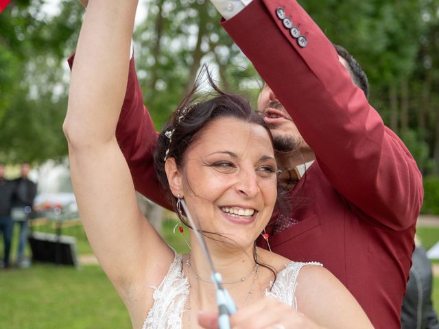 Le mariage de Ludovic et Sabrina à Collanges, Puy-de-Dôme 33