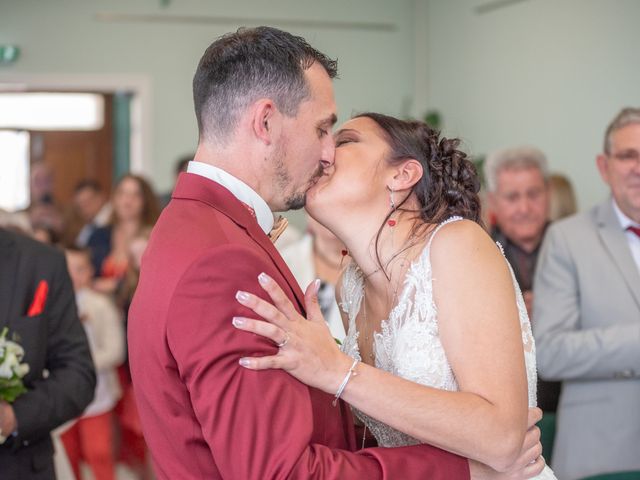 Le mariage de Ludovic et Sabrina à Collanges, Puy-de-Dôme 36