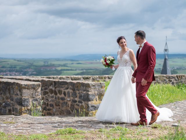 Le mariage de Ludovic et Sabrina à Collanges, Puy-de-Dôme 41