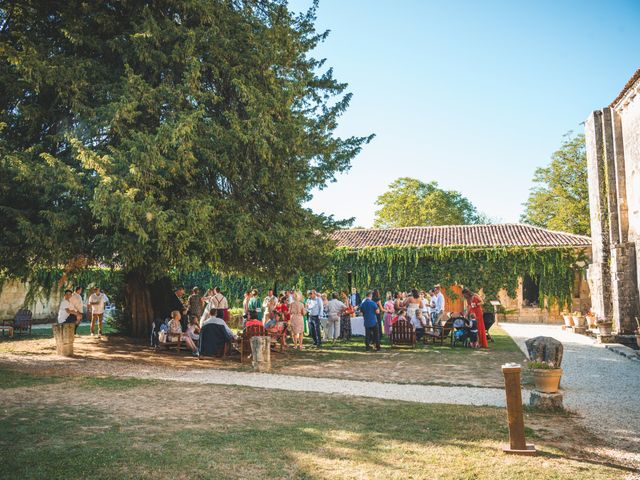 Le mariage de Mathieu et Emilie à Ruffec, Charente 26