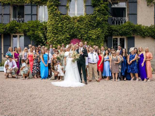 Le mariage de James et Rianna à Guéret, Creuse 45