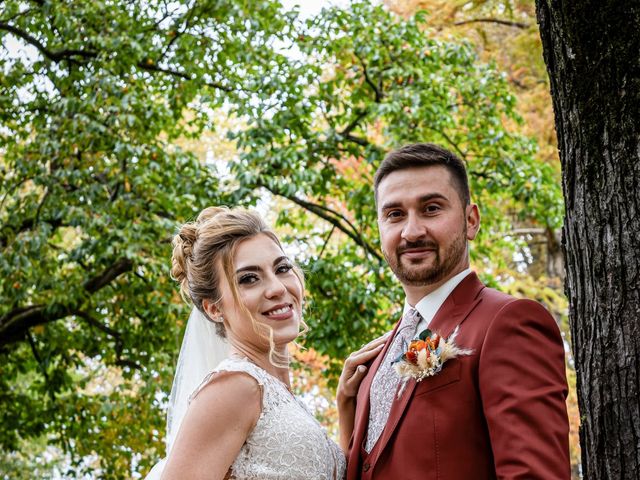 Le mariage de Jeremy et Marine à Saint-Georges-les-Bains, Ardèche 8