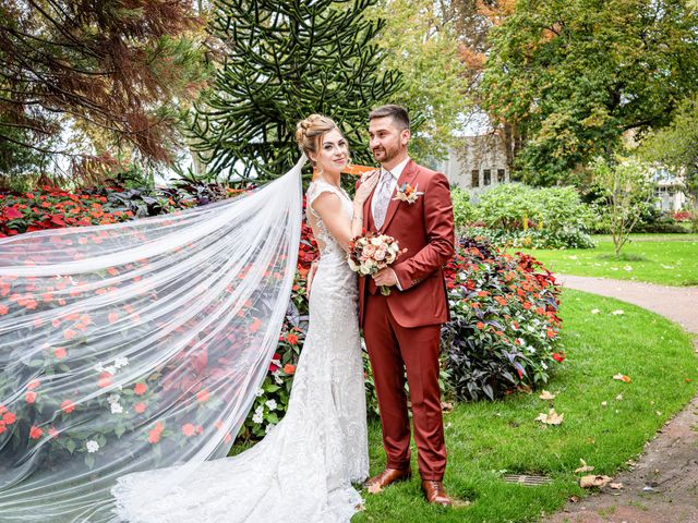 Le mariage de Jeremy et Marine à Saint-Georges-les-Bains, Ardèche 1