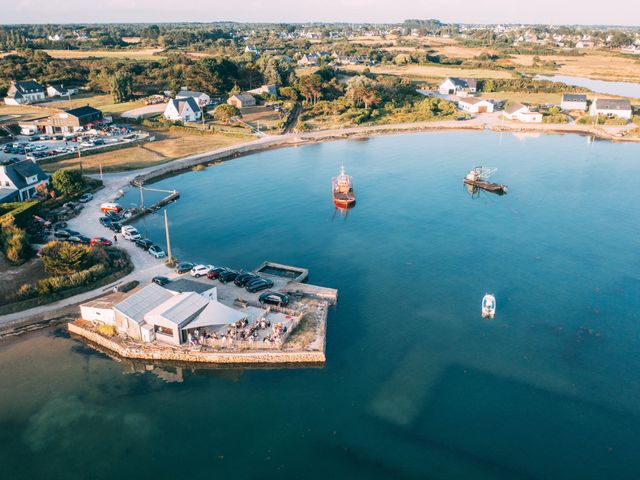 Le mariage de Théau et Daphné à Treffléan, Morbihan 11