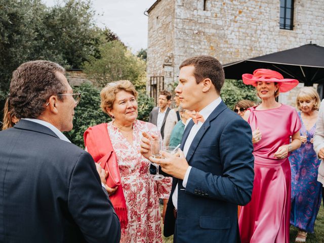 Le mariage de Théau et Daphné à Treffléan, Morbihan 53