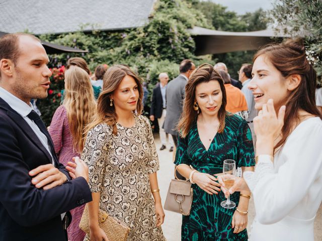 Le mariage de Théau et Daphné à Treffléan, Morbihan 55