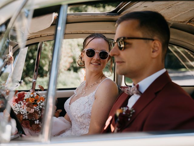 Le mariage de Louis et Juliette à Cassel, Nord 15