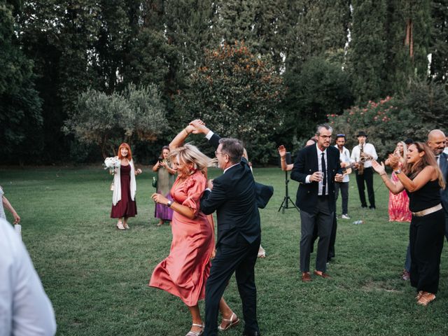 Le mariage de Pierre-Jean et Marine à Tarascon, Bouches-du-Rhône 28