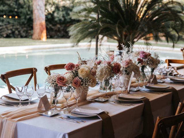 Le mariage de Pierre-Jean et Marine à Tarascon, Bouches-du-Rhône 30