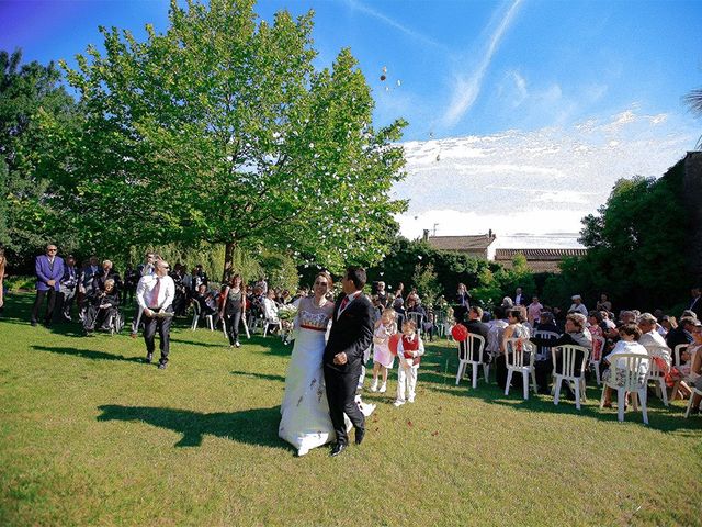 Le mariage de Alexandre et Xavière à Nîmes, Gard 24