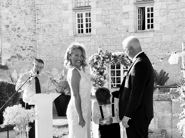 Le mariage de Anthony et Sandra à Saint-Vincent-de-Pertignas, Gironde 35