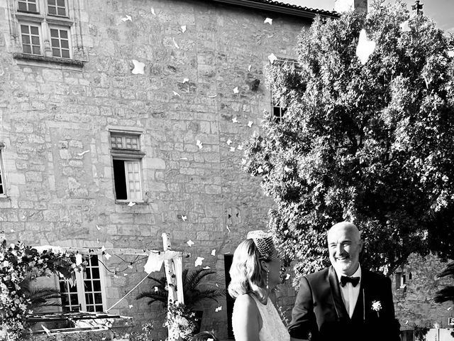 Le mariage de Anthony et Sandra à Saint-Vincent-de-Pertignas, Gironde 38