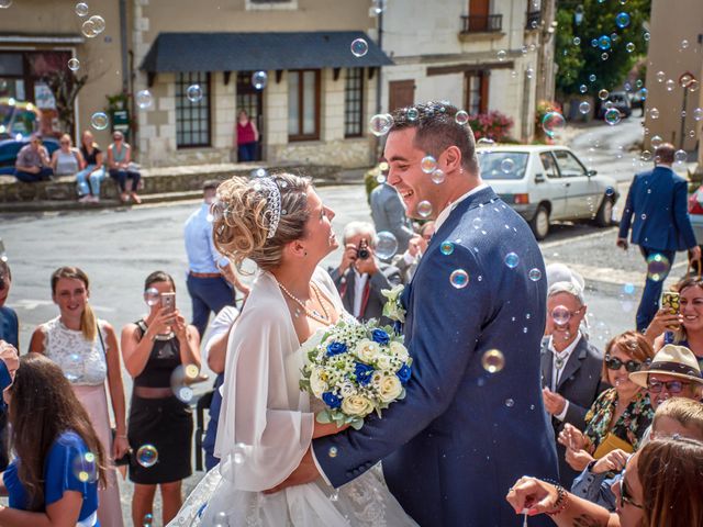 Le mariage de Mickaël et Alexia à Le Vieil-Baugé, Maine et Loire 30