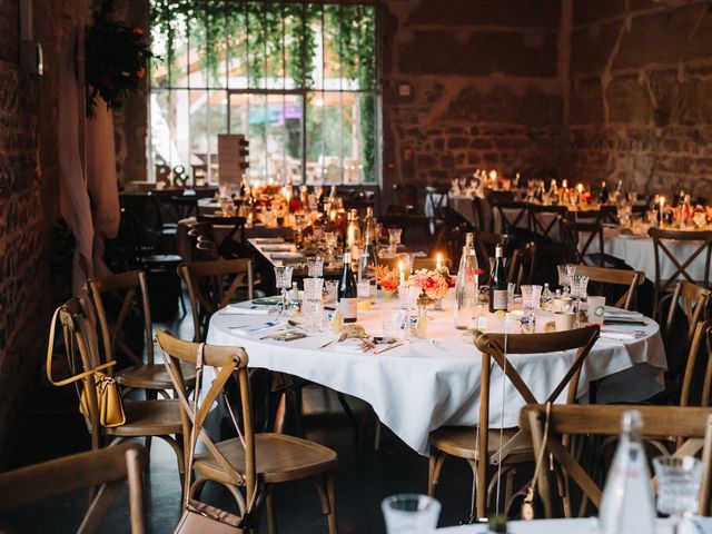 Le mariage de Baptiste et Elvine à Salt-en-Donzy, Loire 49