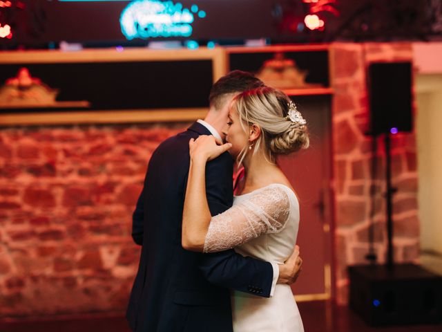 Le mariage de Baptiste et Elvine à Salt-en-Donzy, Loire 52