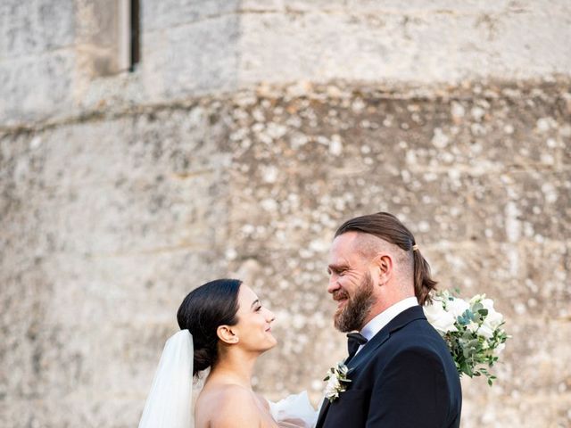 Le mariage de Will et Cristina à Blaye, Gironde 15