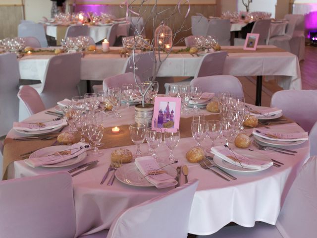 Le mariage de Florent et Carine à Fougères, Ille et Vilaine 17