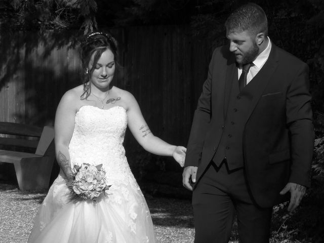 Le mariage de Kévin et Charlène à Tiercé, Maine et Loire 6