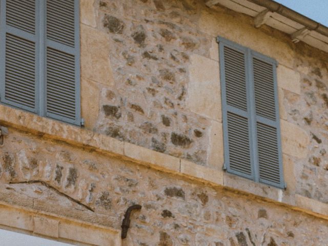 Le mariage de Sylvain et Emilie à Maleville, Aveyron 11