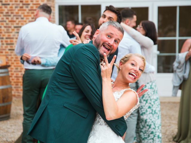 Le mariage de Adrien et Amandine à Holnon, Aisne 7