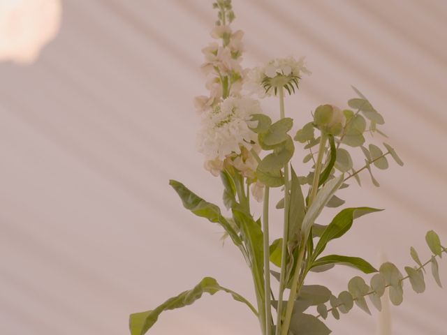 Le mariage de Adrien et Julie à Pont-de-Pany, Côte d'Or 18