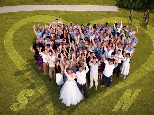 Le mariage de Nicolas et Sophie à Fougeré, Vendée 1