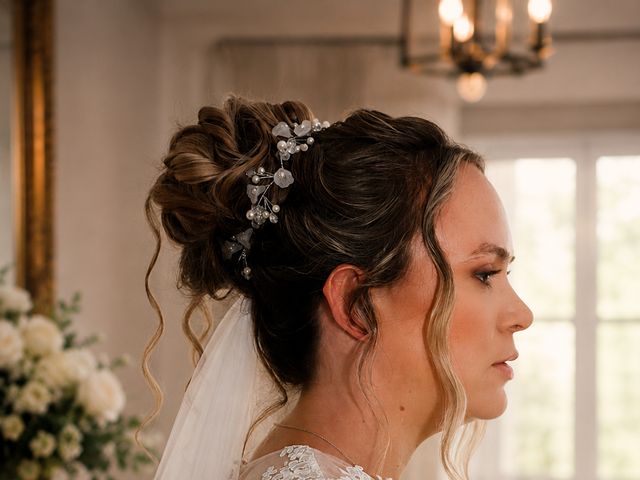 Le mariage de Nicolas et Sophie à Fougeré, Vendée 11