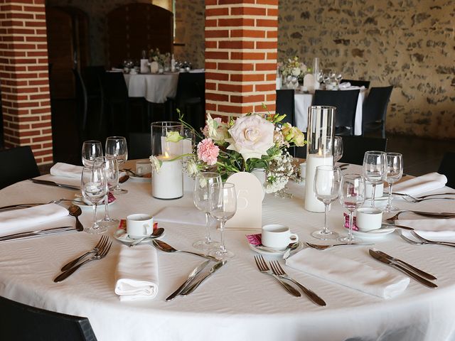 Le mariage de Nicolas et Sophie à Fougeré, Vendée 14