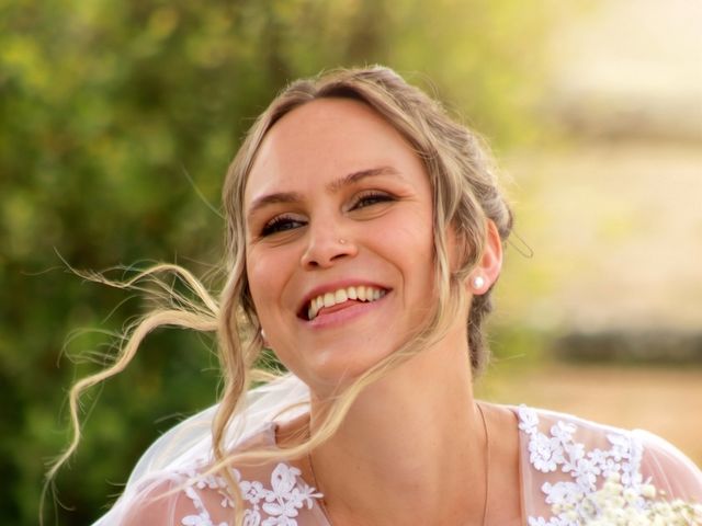Le mariage de Nicolas et Sophie à Fougeré, Vendée 22