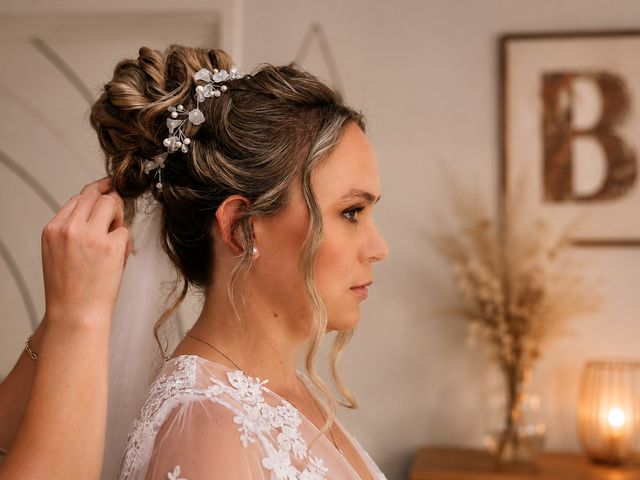Le mariage de Nicolas et Sophie à Fougeré, Vendée 39