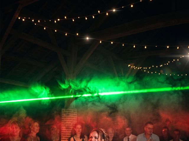 Le mariage de Nicolas et Sophie à Fougeré, Vendée 44