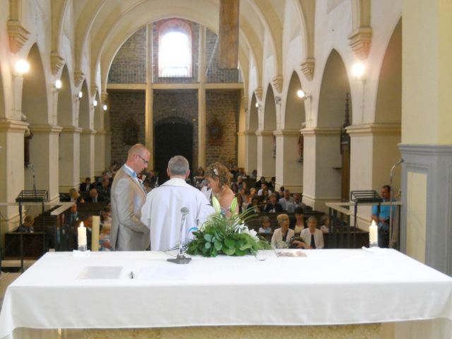 Le mariage de Tony et Ingrid à La Flamengrie, Aisne 33
